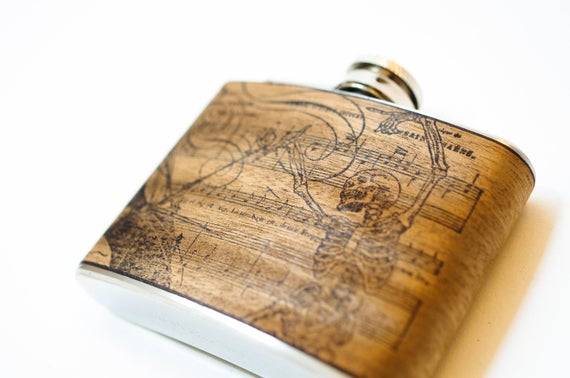 Cherry Wood Flask with Custom Engraving Option - The Wood Reserve